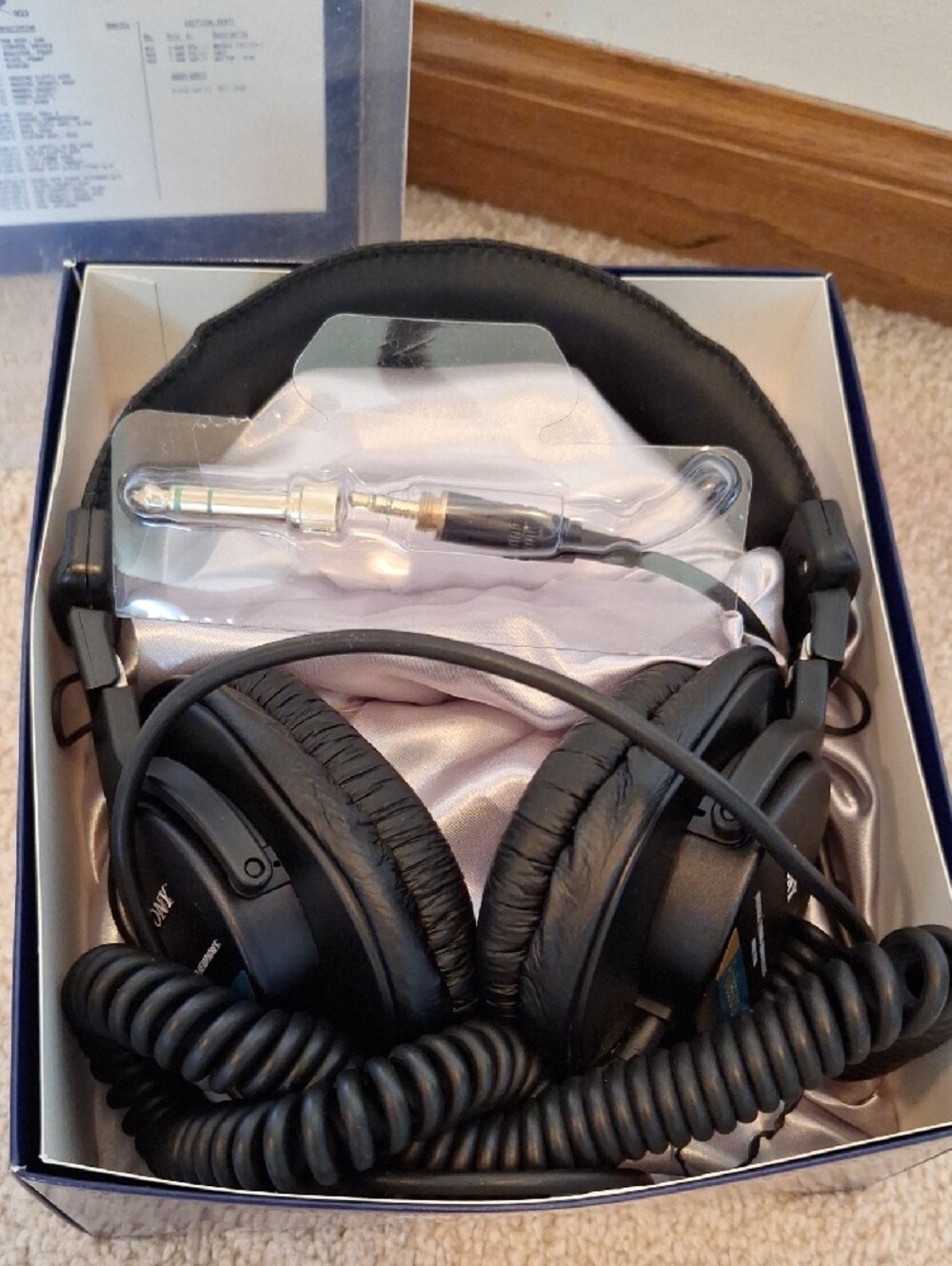 Sony MDR-7506 Professional Headphones - Picture 4 of 8